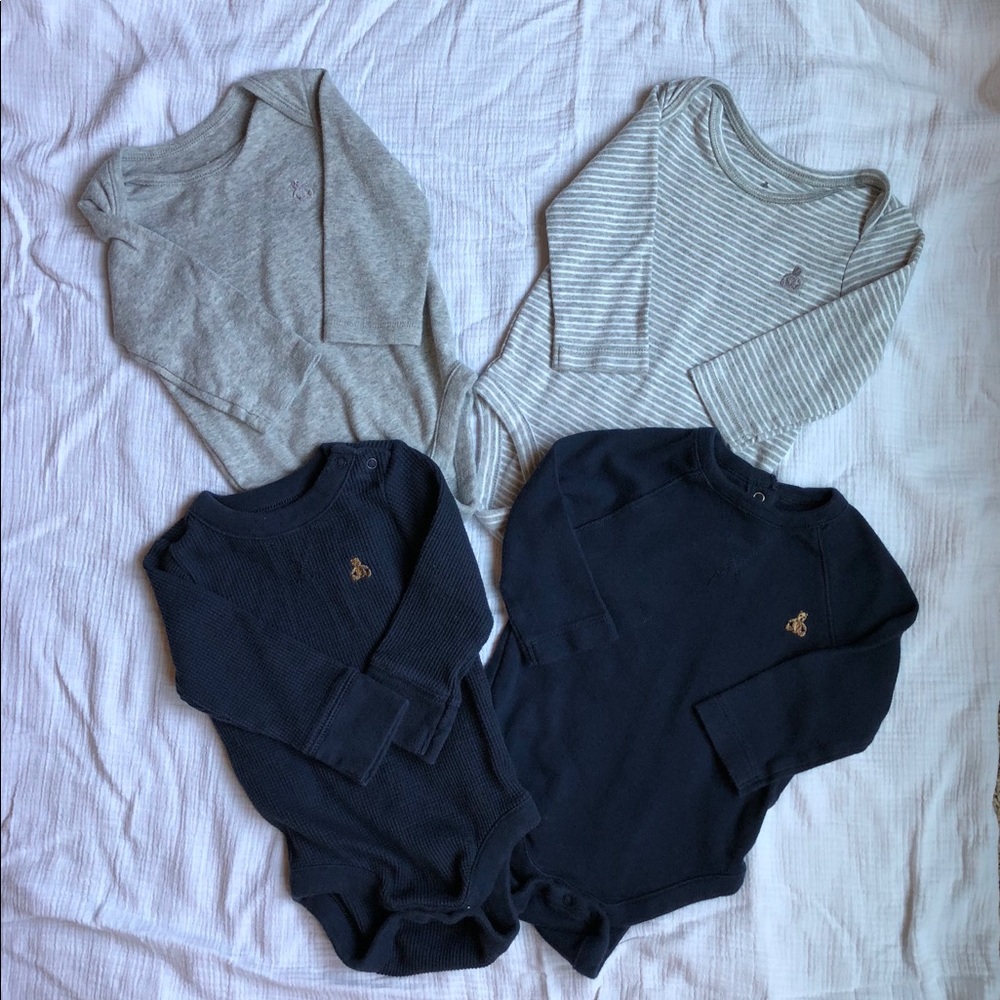 Baby Gap set of 4 bodysuits